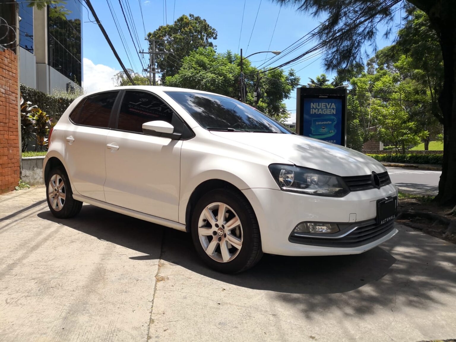 Volkswagen-polo-hb-2017-098GPP (8)