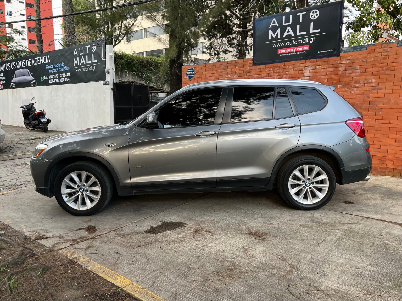 BMW-X3-28i-2017-664KGW (10)