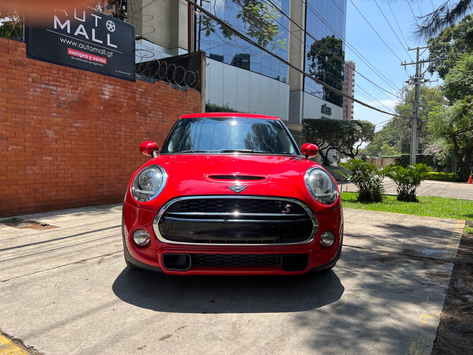 Mini-Cooper-S-2019-MT (1)