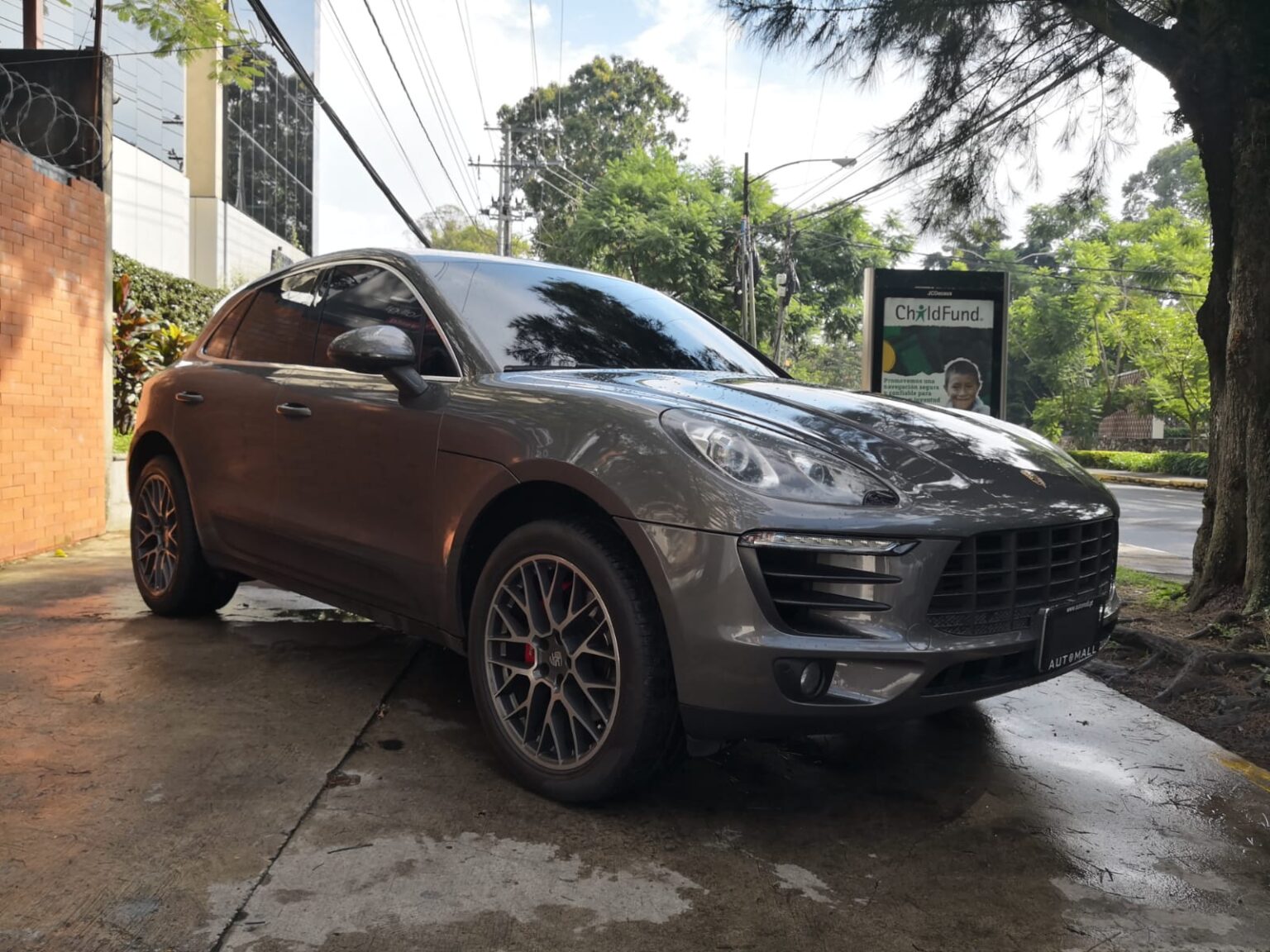 Porsche-Macan-S-2015-435FWL (6)