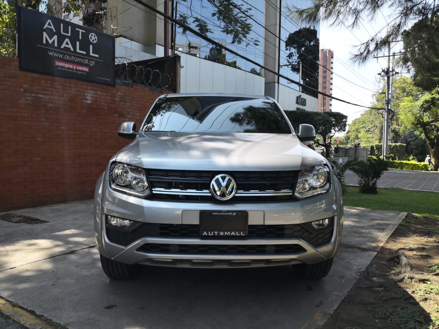 Volkswagen-Amarok-2023-697KRB (1)