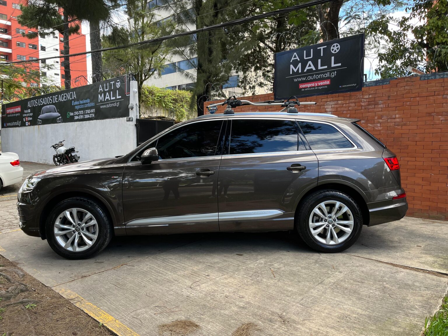 Audi-Q7-2019-068HGD (16)