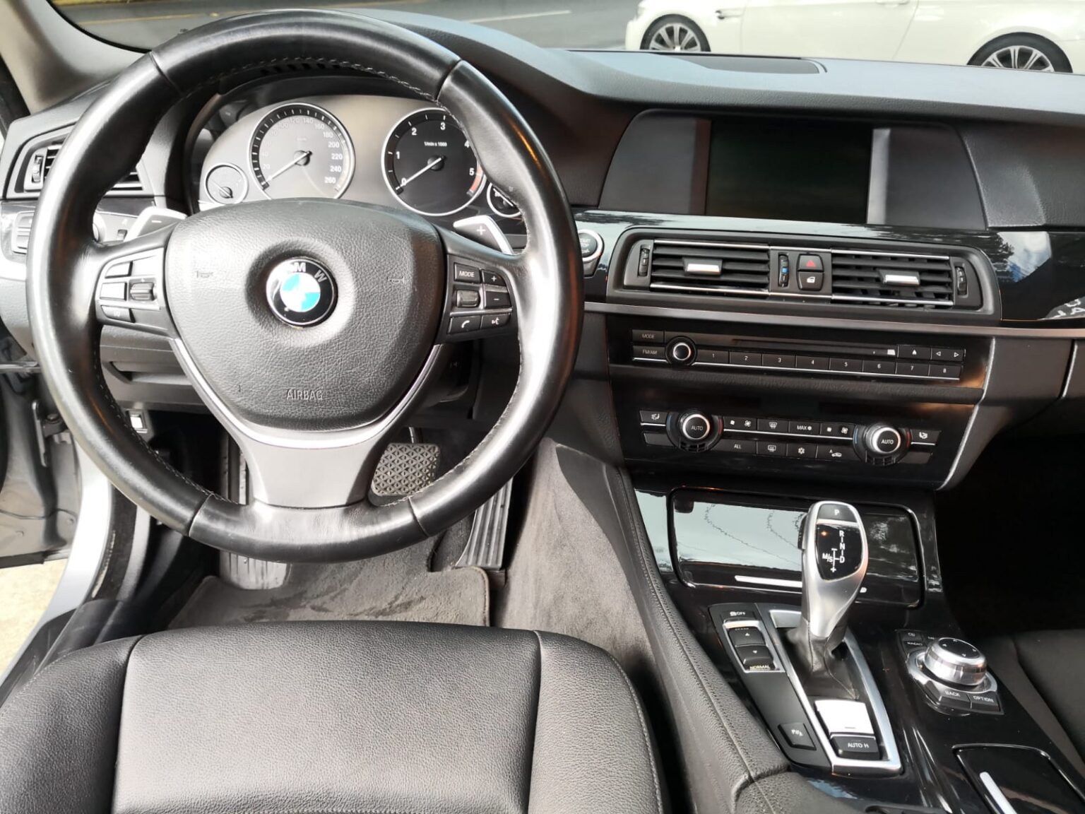 BMW-520d-2012-178FCF (5)