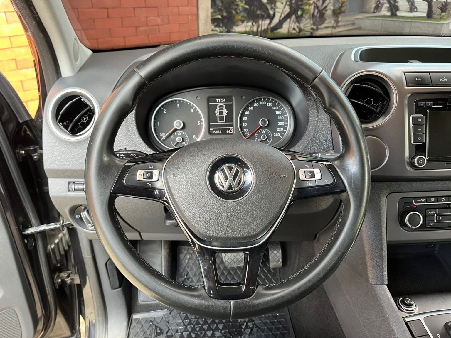 Volkswagen-Amarok-2017-810GFT (13)