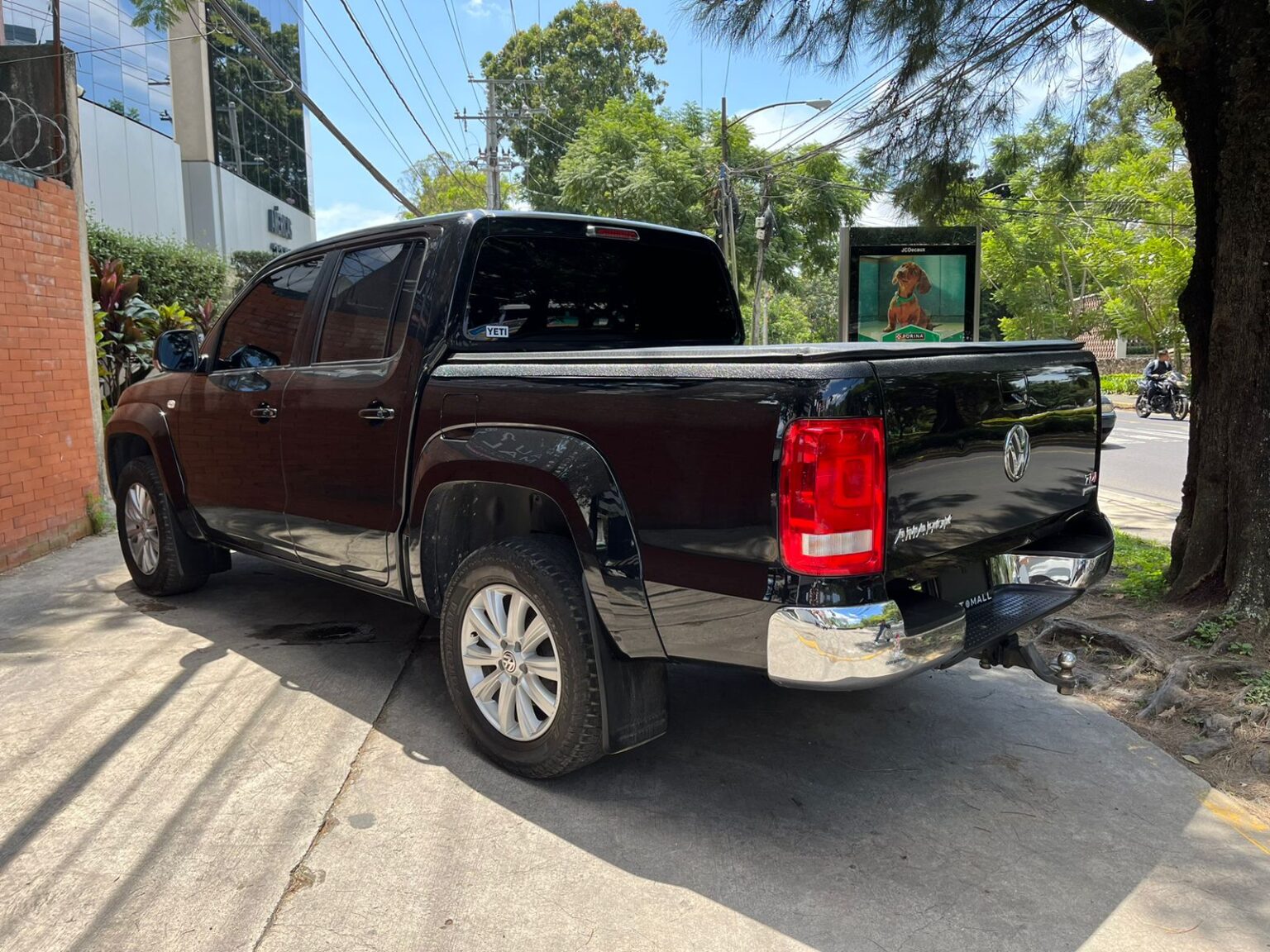 Volkswagen-Amarok-2017-810GFT (6)