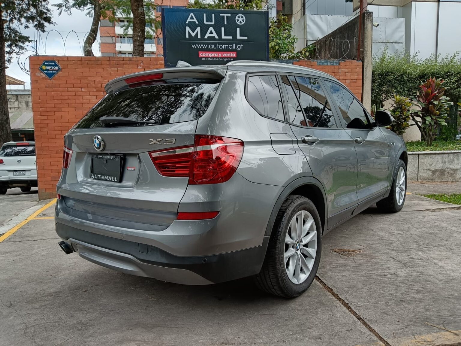 BMW-X3-28i-2017-207HVG (3)