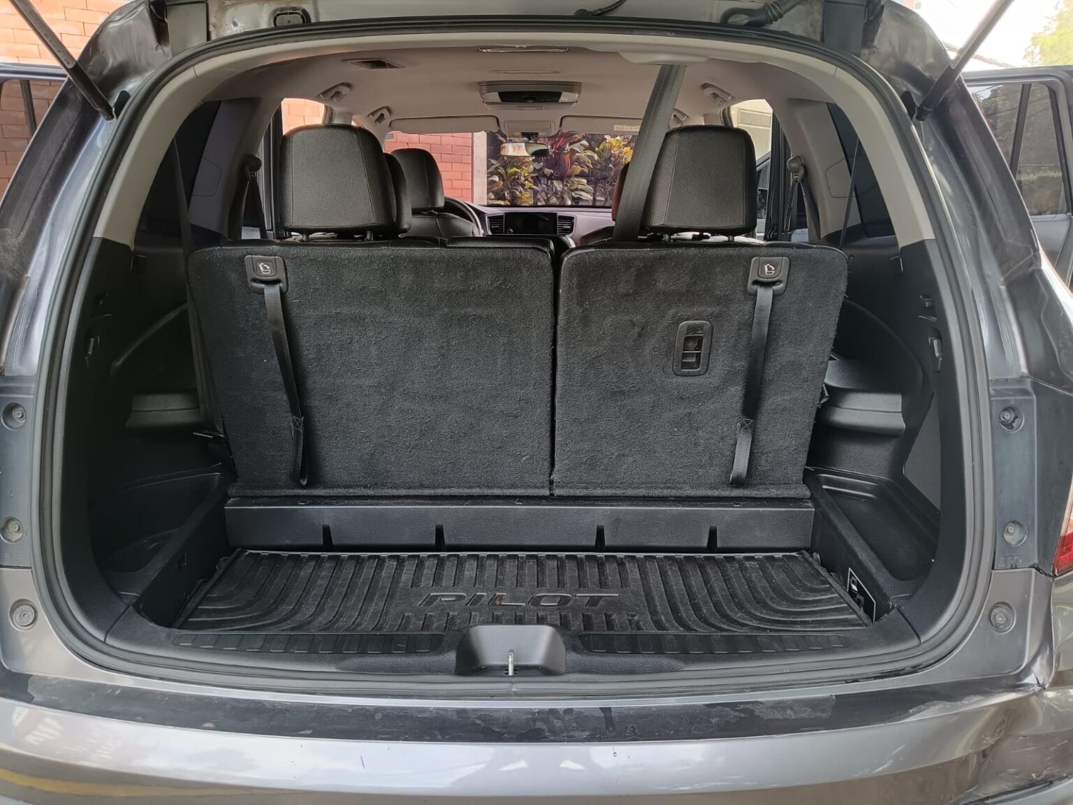 Honda-Pilot-2WD-LX-2019-388HYZ (15)