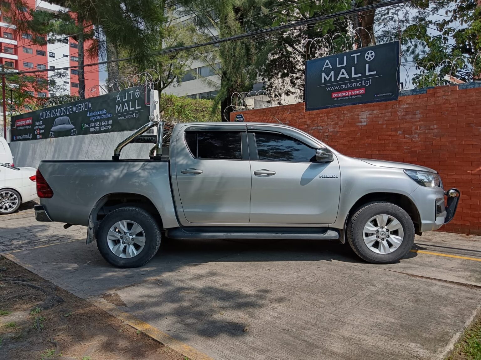 Toyota-Hilux-MT-2019-068JMC (14)