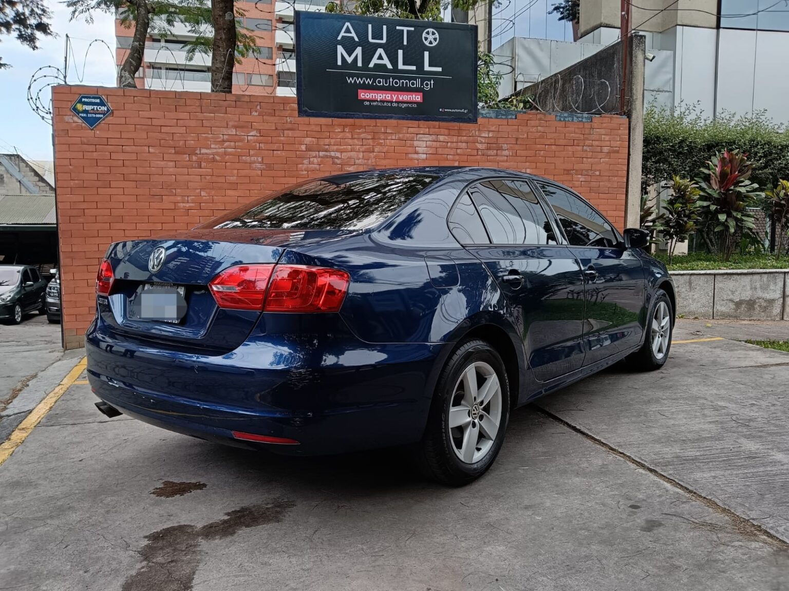 Volkswagen-jetta-mt-2014-785fpk (5)