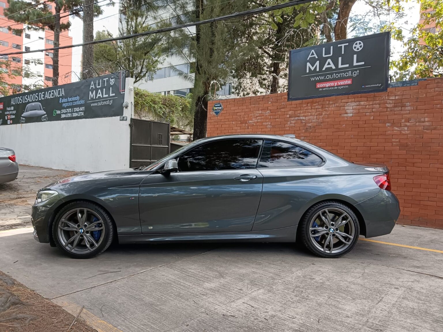 BMW-M235i-Coupe-2016-807FZM (15)