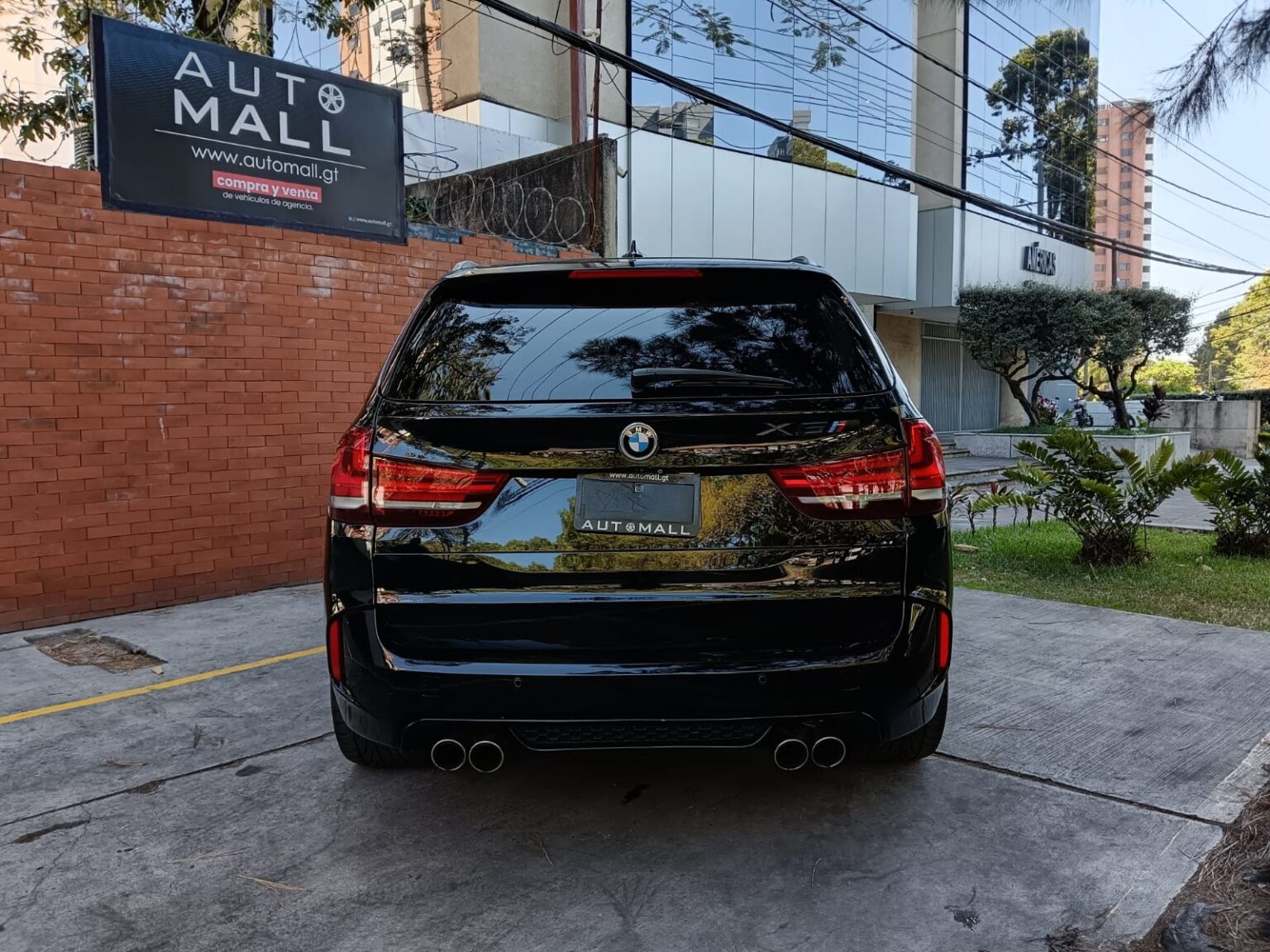 BMW-X5-50i-2014-375GDS (17)