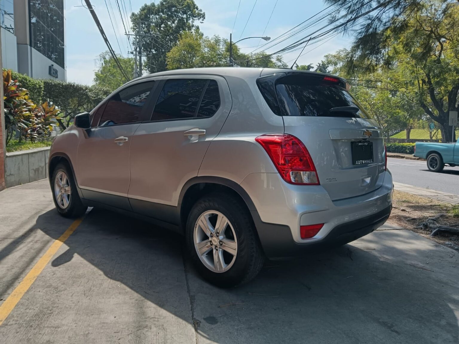 Chevrolet-Trax-LS-2WD-2019-988JPB (17)