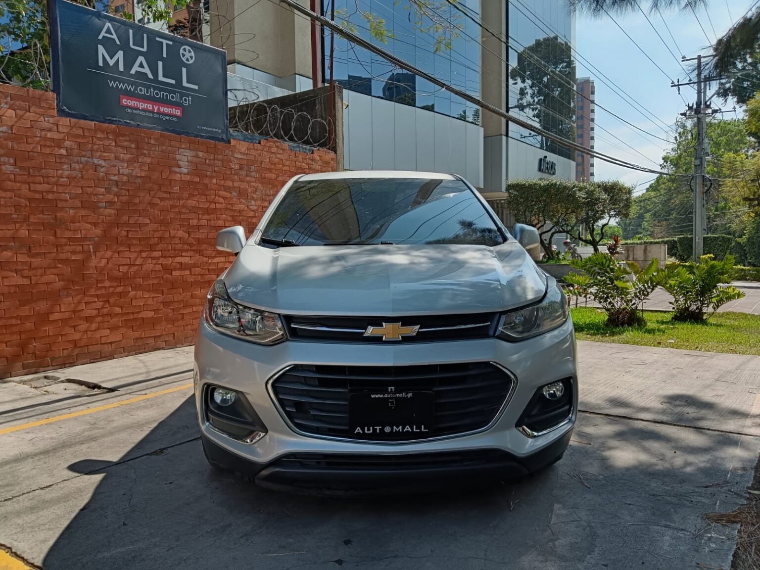 Chevrolet-Trax-LS-2WD-2019-988JPB (3)