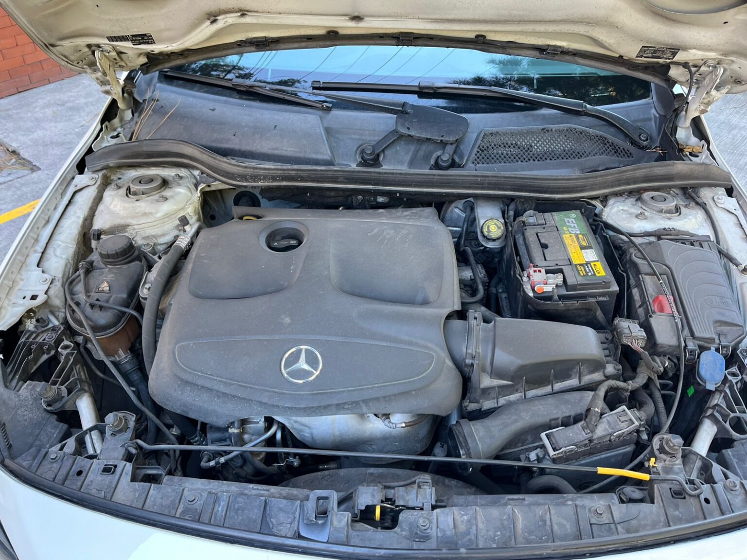 Mercedes-Benz-GLA-250-2015-651JRC (1)