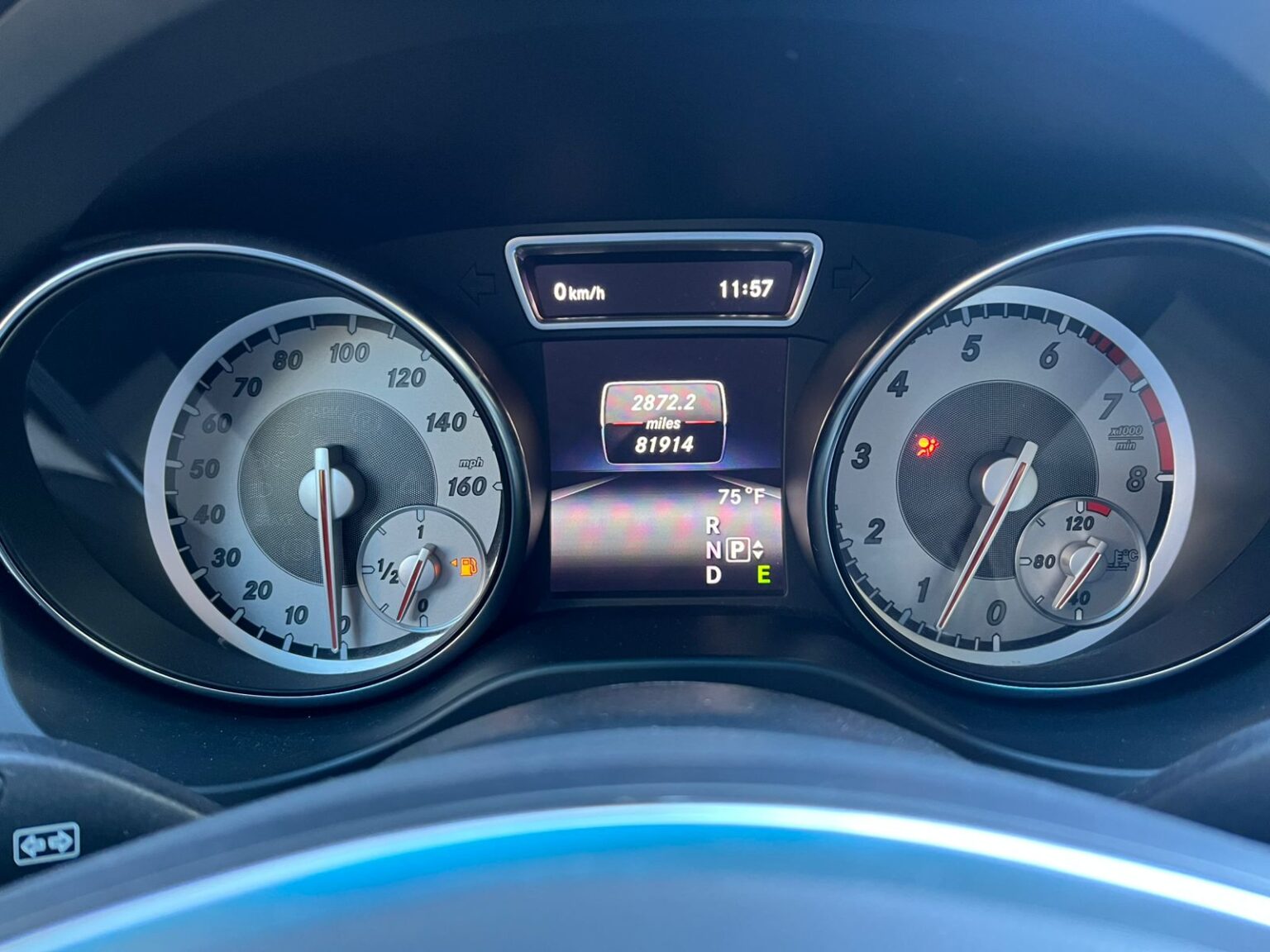 Mercedes-Benz-GLA-250-2015-651JRC (2)