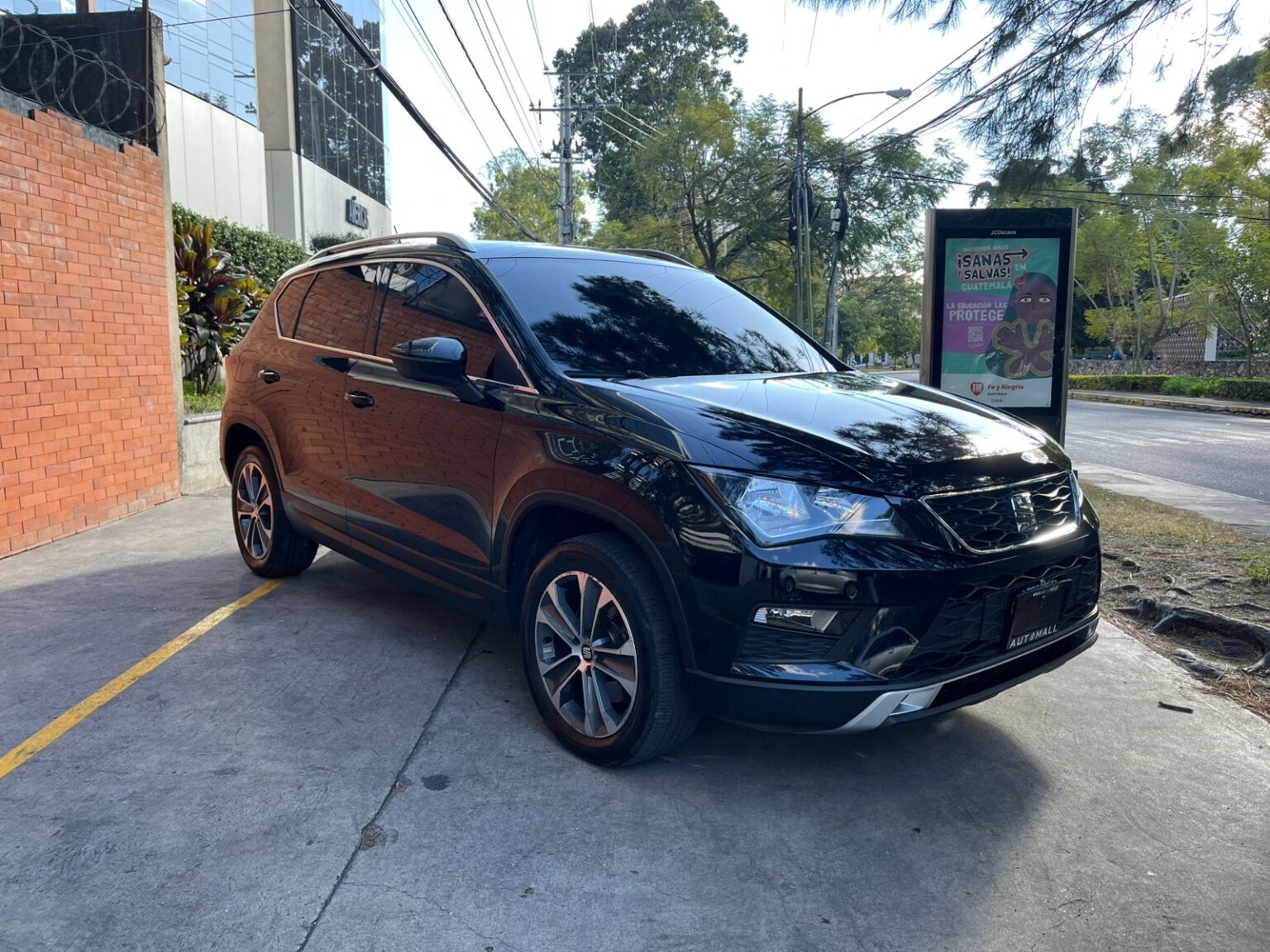 Seat-Ateca-2018-498JXH (2)