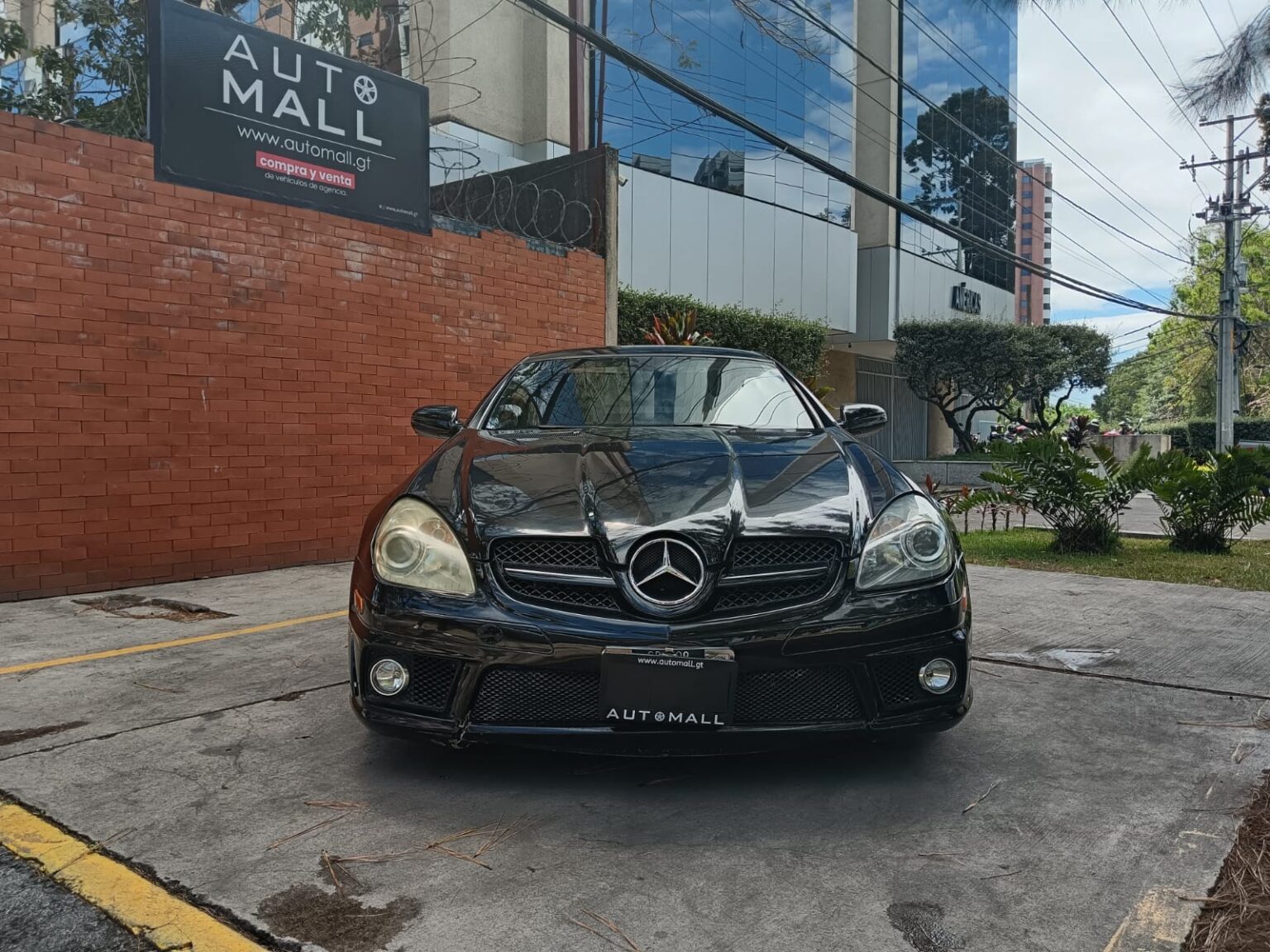 Mercedes-Benz-SLK300-2011-441GMH (11)