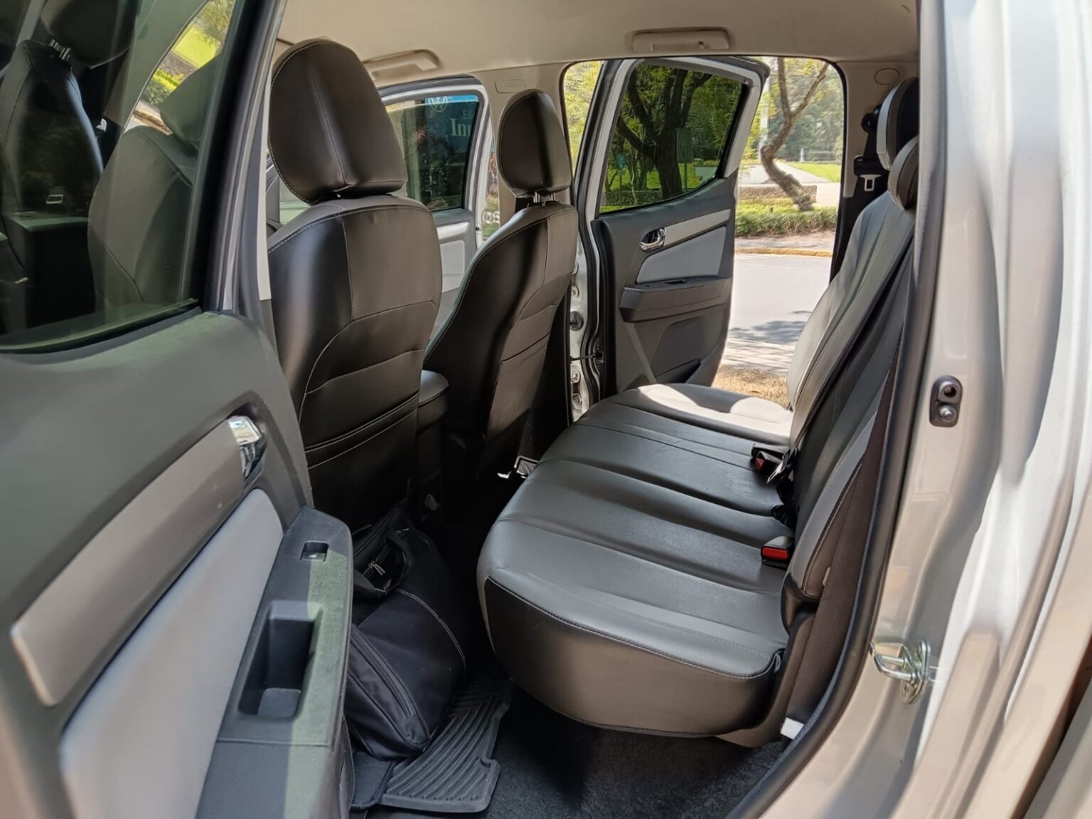 Chevrolet-Colorado-LTZ-2022-120JRP (5)
