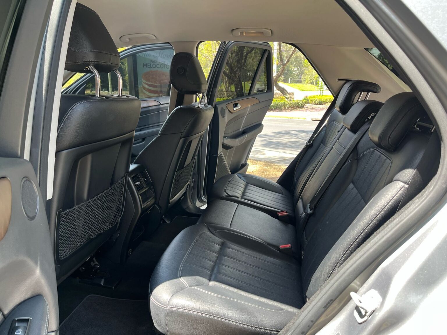 Mercedes-Benz-GLE-400-2016-456GFH (12)