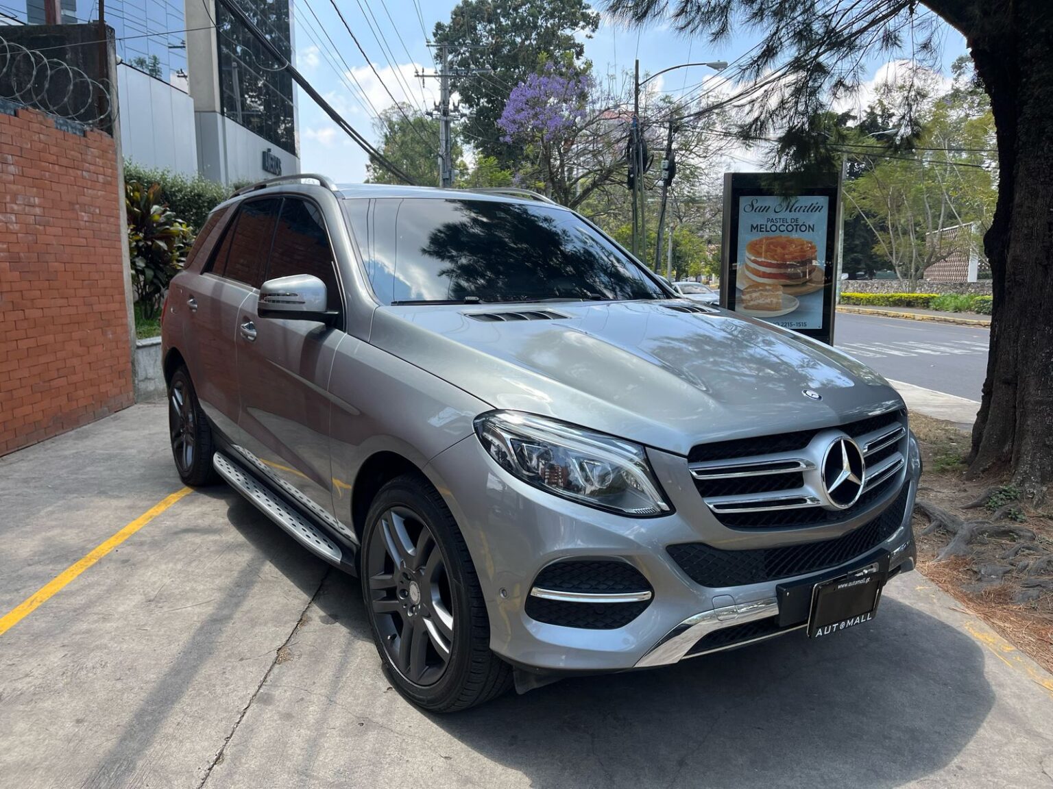 Mercedes-Benz-GLE-400-2016-456GFH (2)