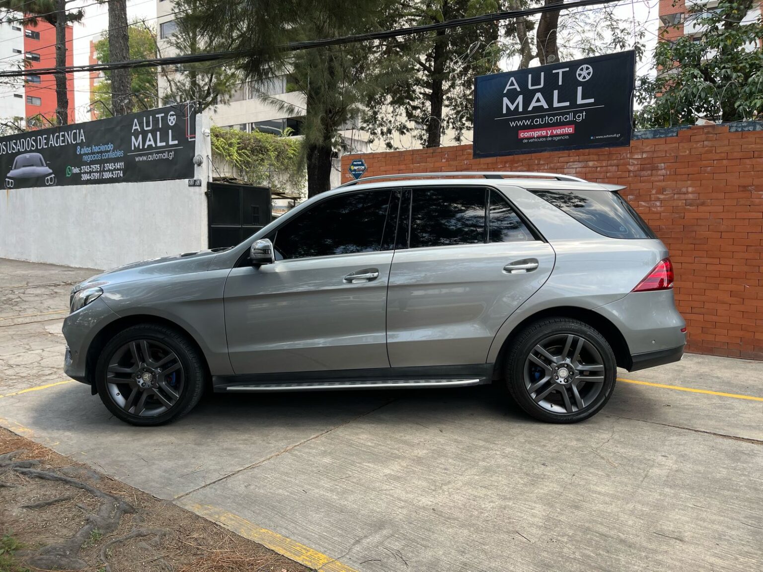 Mercedes-Benz-GLE-400-2016-456GFH (7)
