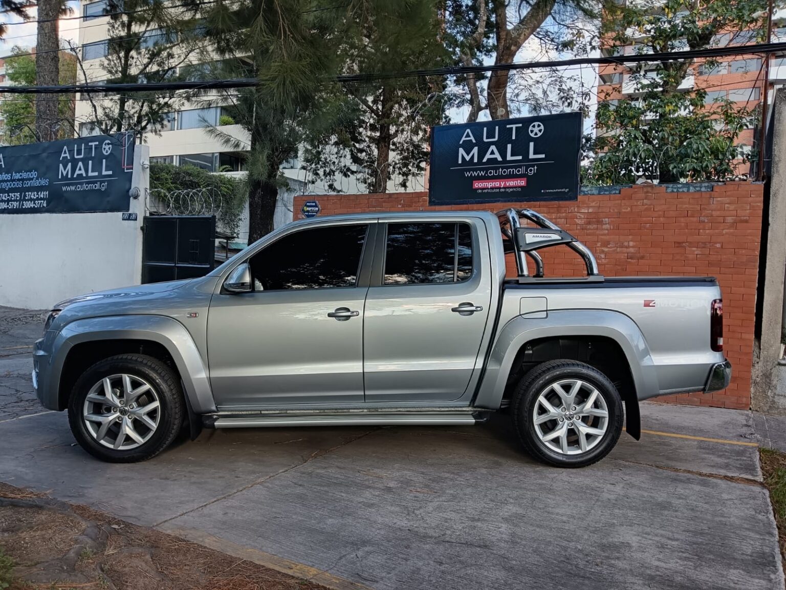 Volkswagen-Amarok-2024-794KYX (1)