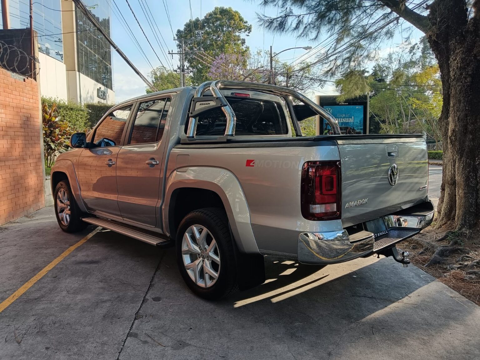 Volkswagen-Amarok-2024-794KYX (15)