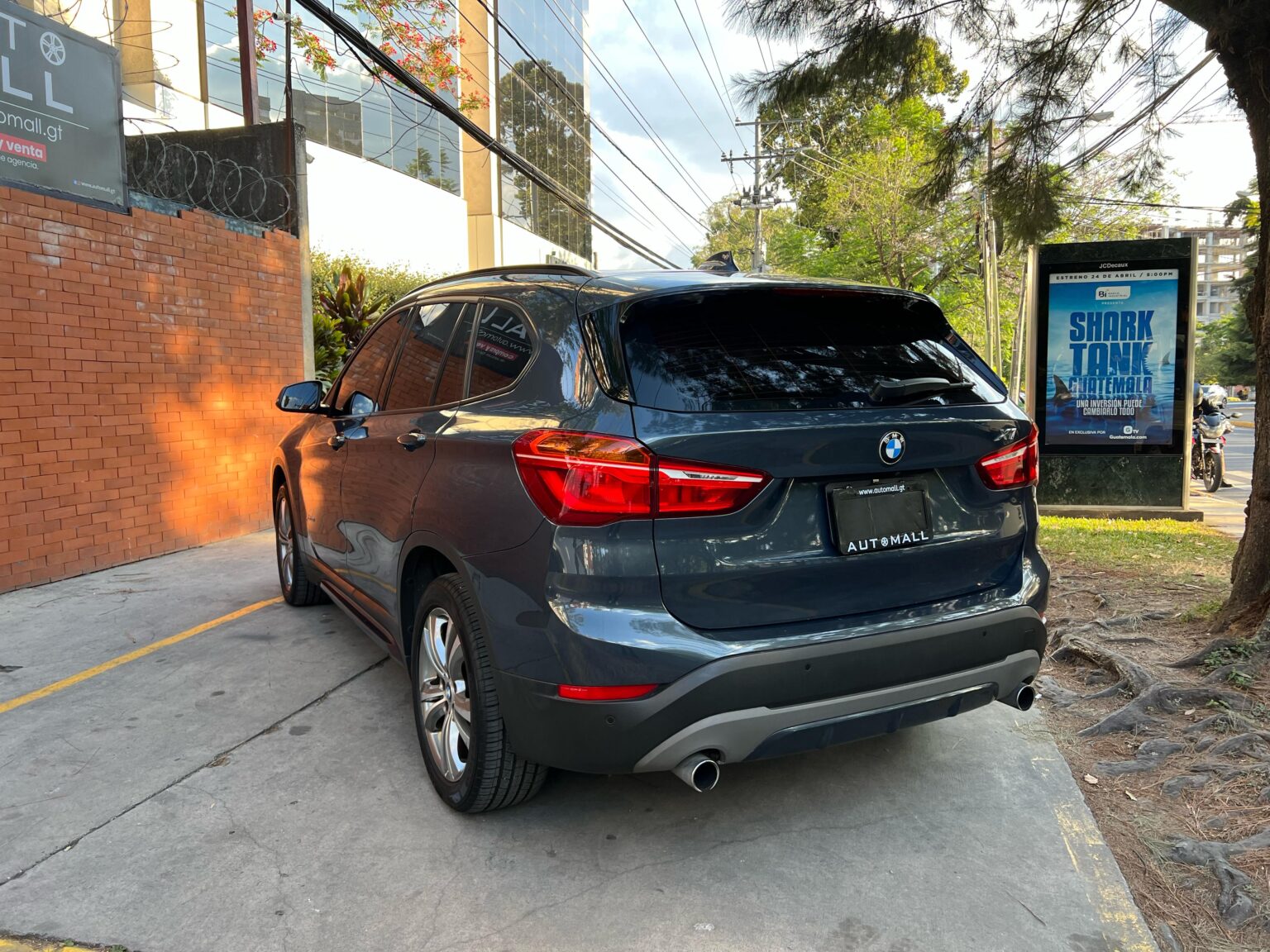 BMW-X1-20i-SDrive-2017-412GPN (11)