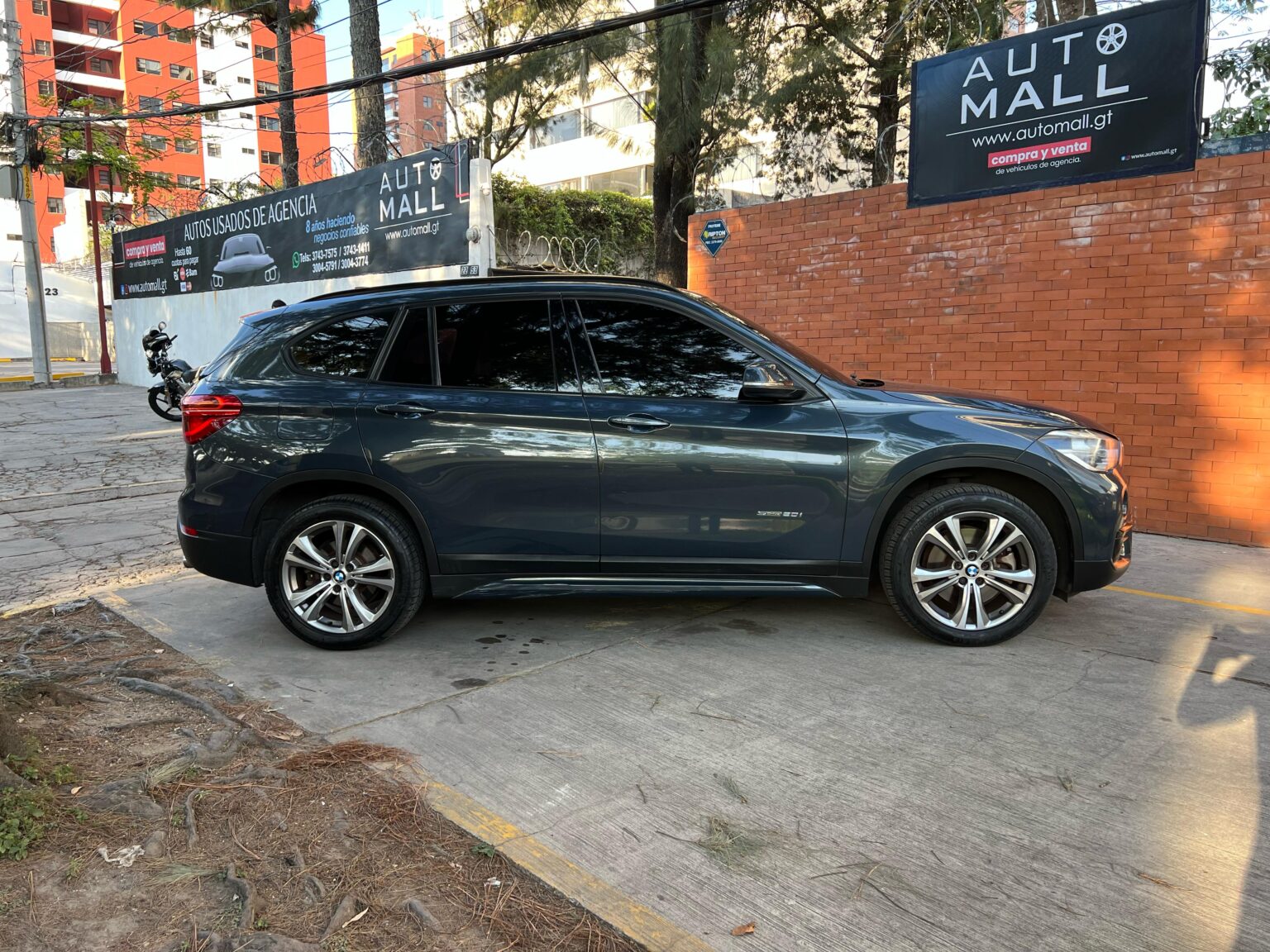 BMW-X1-20i-SDrive-2017-412GPN (4)