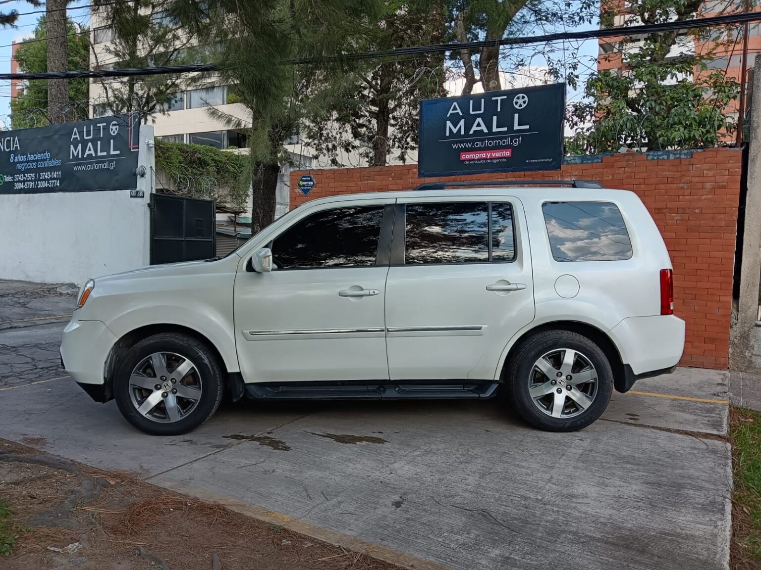 Honda-Pilot-Touring-2013-490KYC (1)