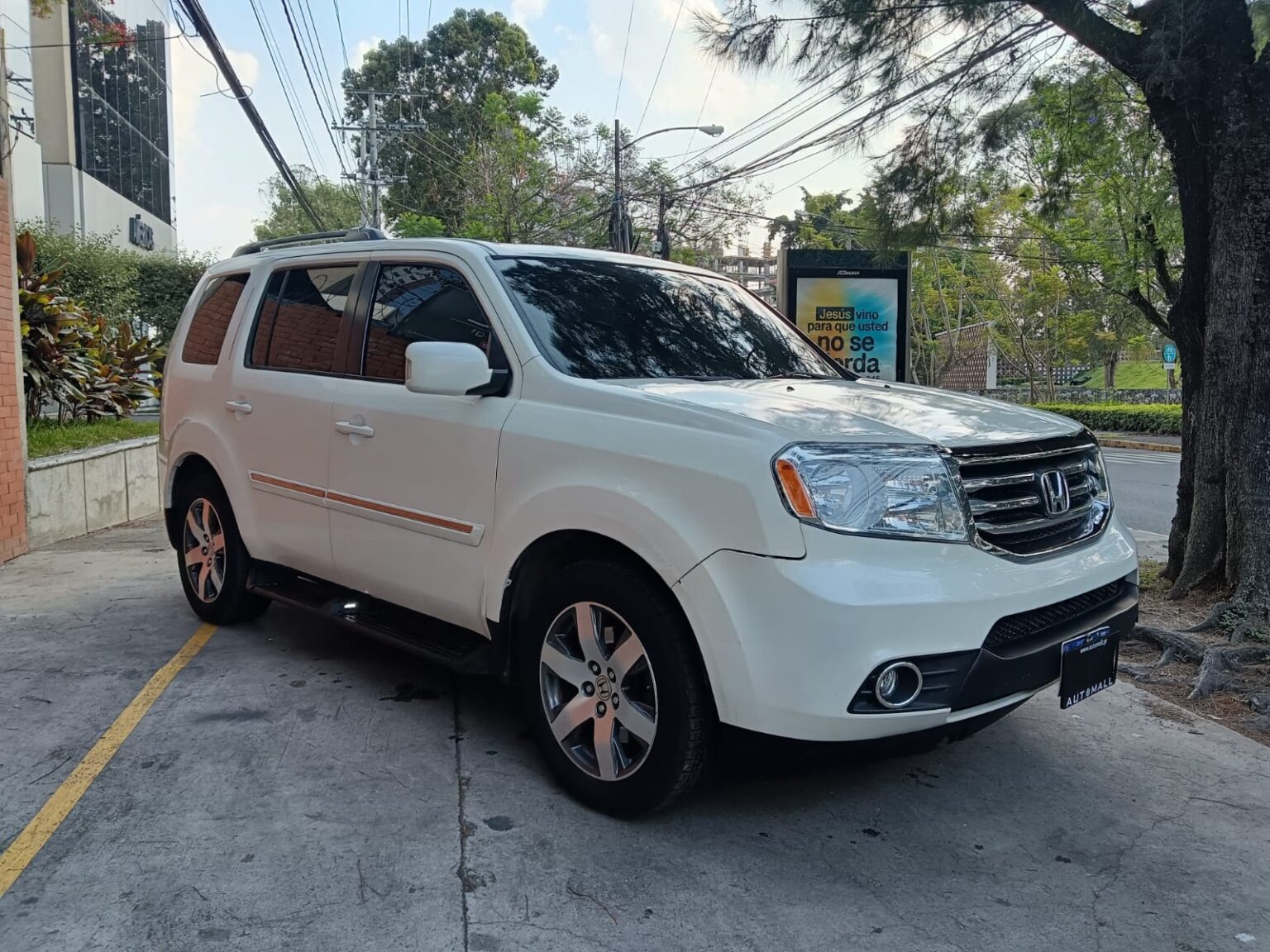 Honda-Pilot-Touring-2013-490KYC (4)