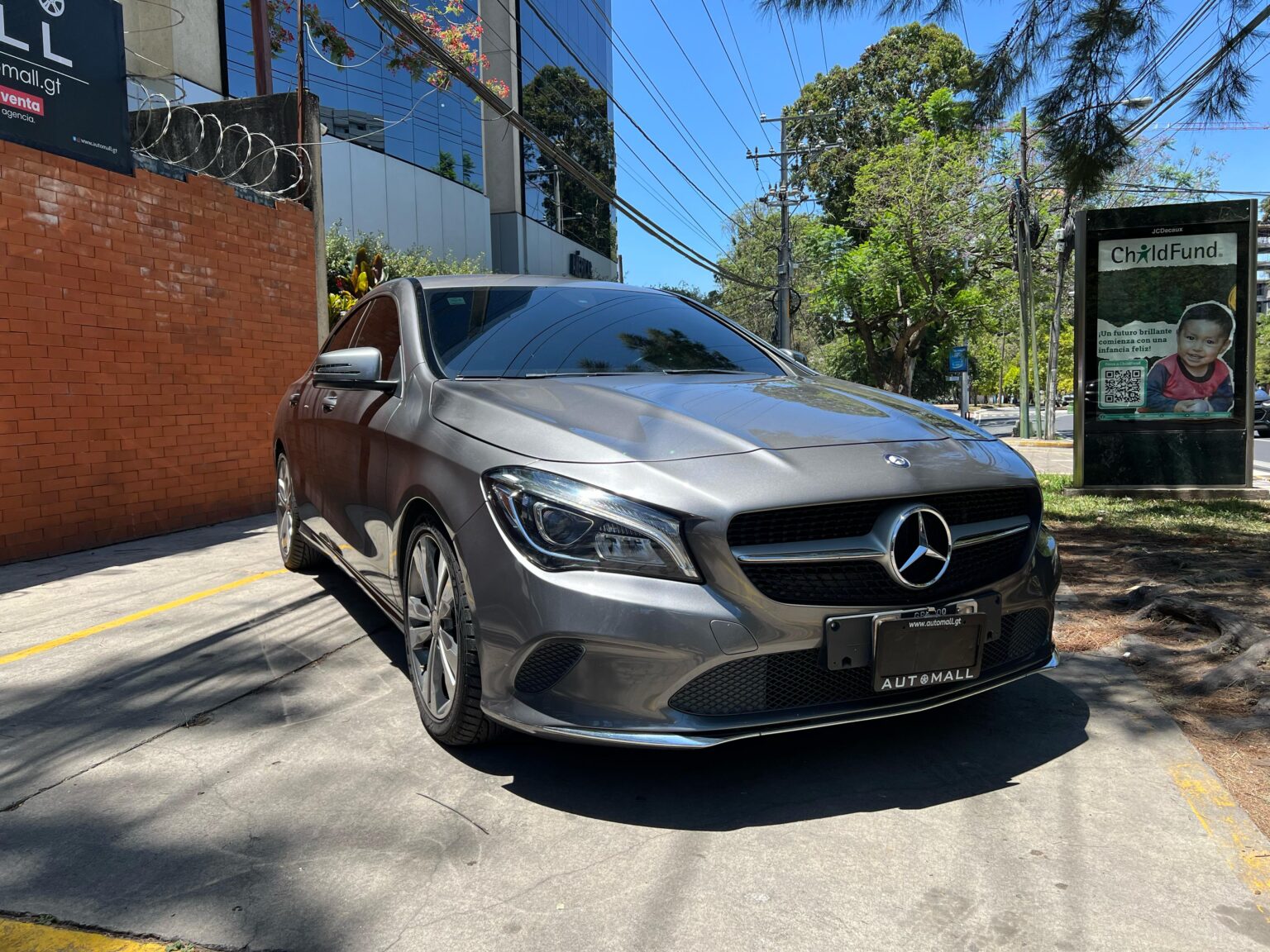Mercedes-Benz-CLA200-Coupe-2017-708GQL (2)