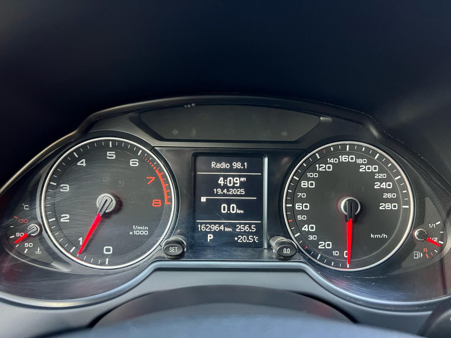 Audi-Q5-2013-117FLJ (13)