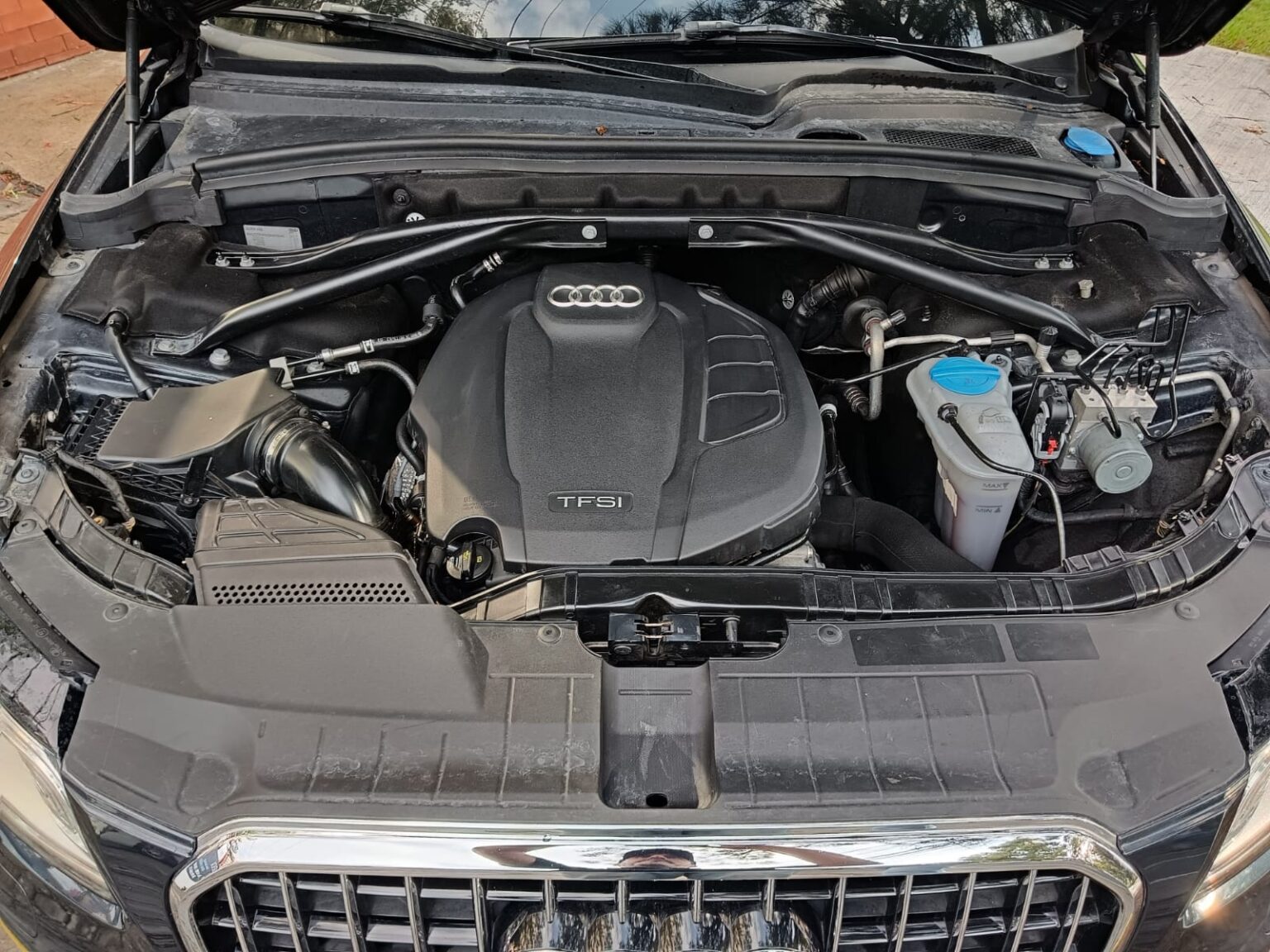 Audi-Q5-2016-296FXB (1)