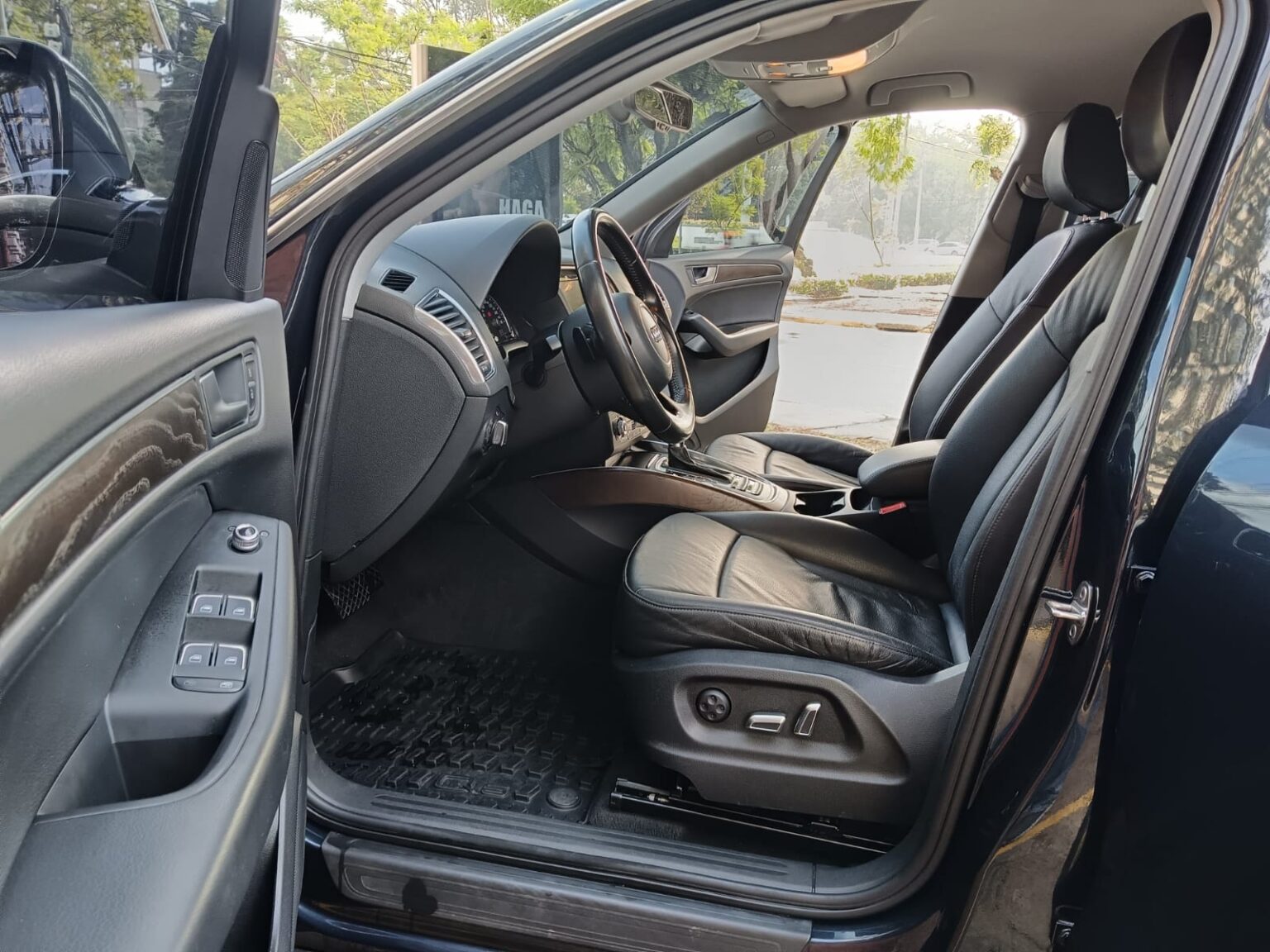Audi-Q5-2016-296FXB (13)