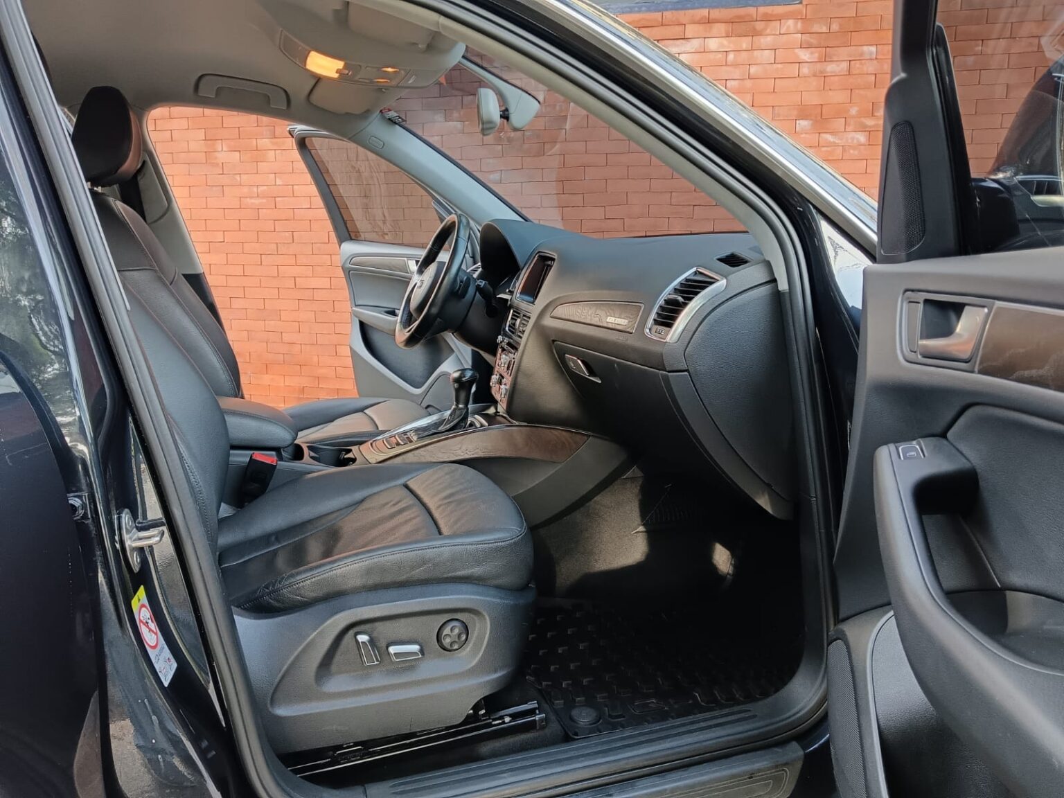Audi-Q5-2016-296FXB (15)
