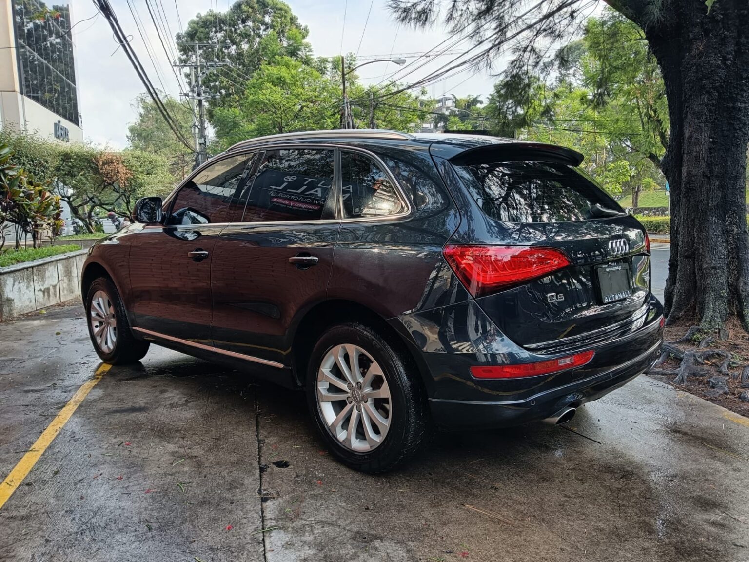 Audi-Q5-2016-296FXB (17)