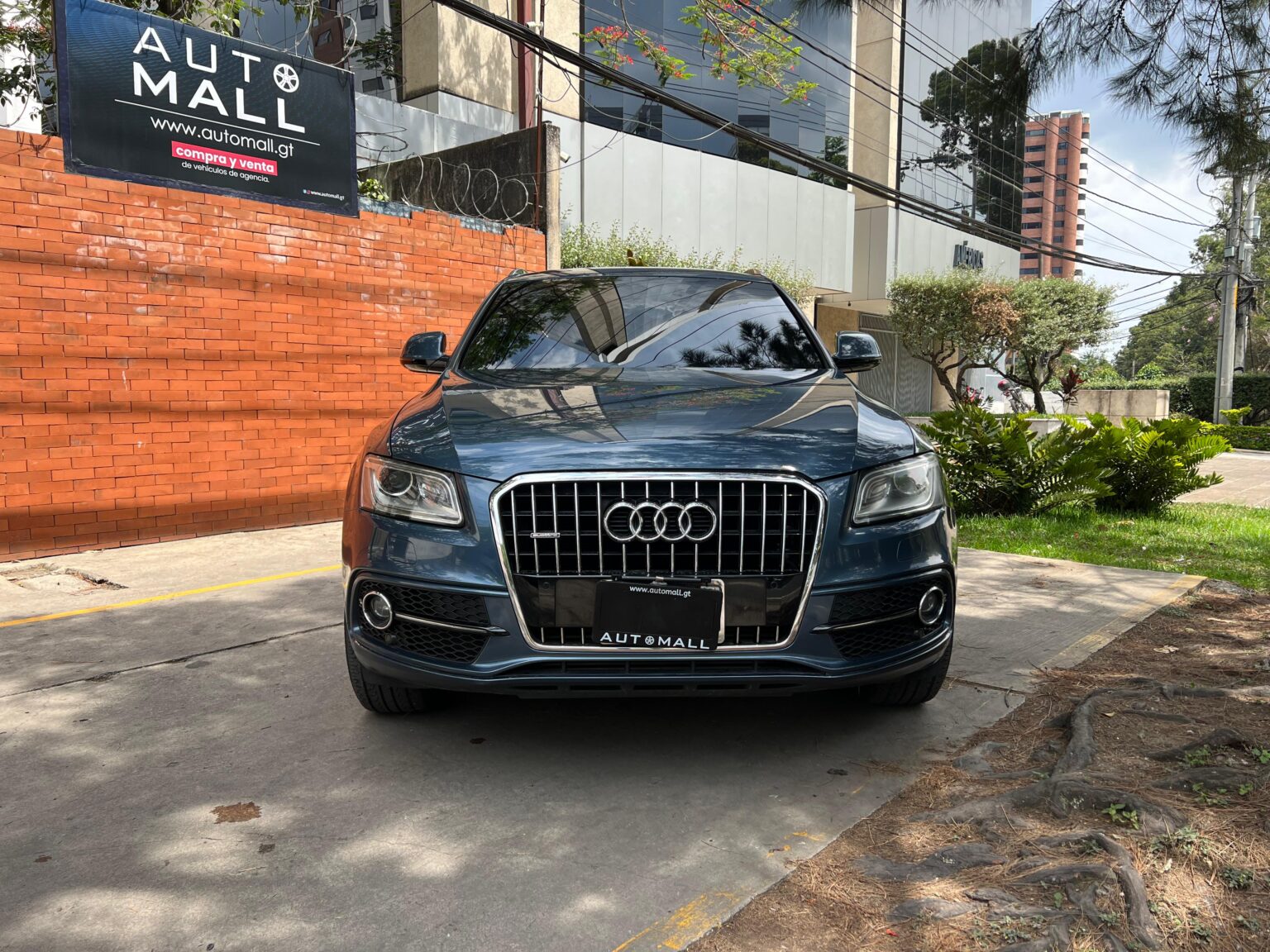 Audi-Q5-2017-184GFT (3)