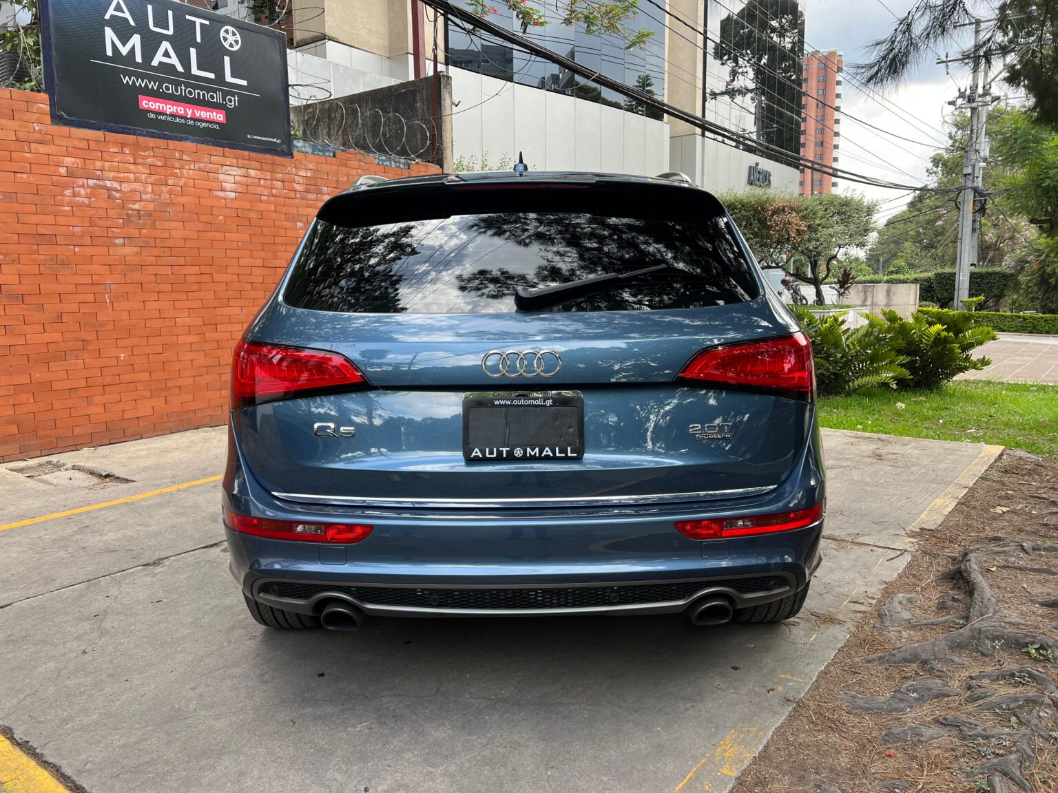 Audi-Q5-2017-184GFT (5)