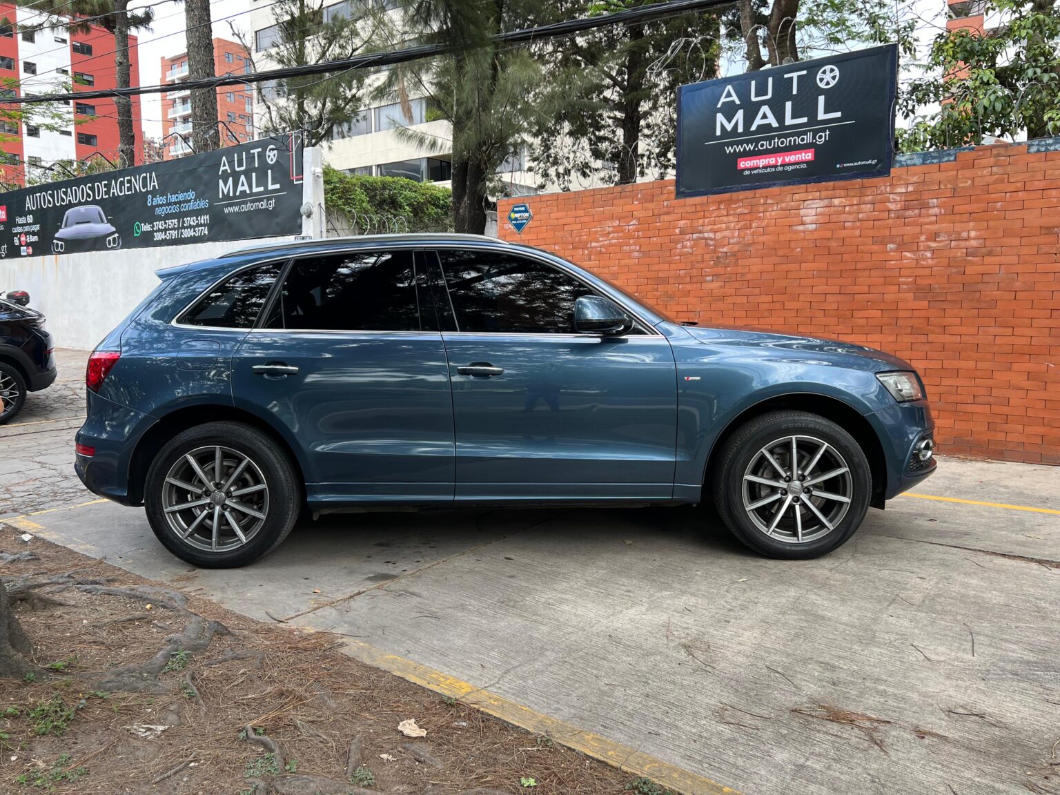 Audi-Q5-2017-184GFT (7)
