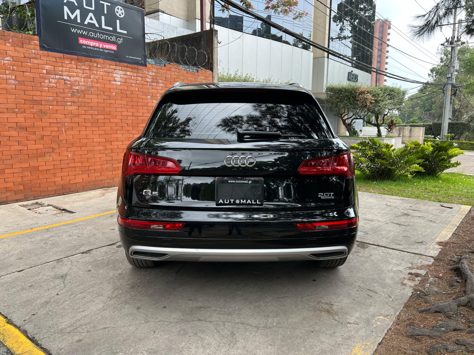 Audi-Q5-2018-816HDL (11)