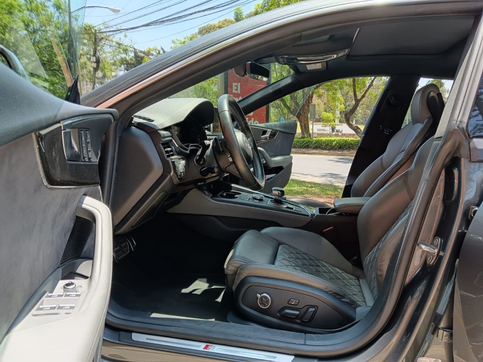 Audi-S5-2018-661HVG (4)