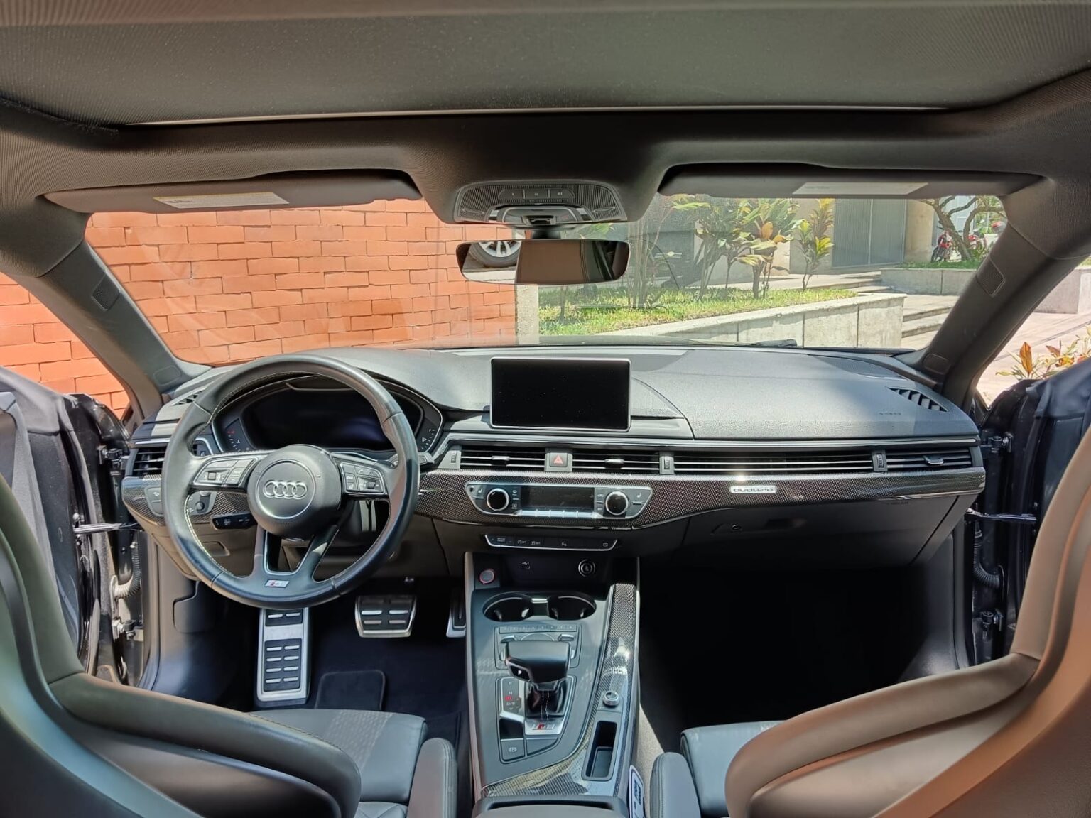 Audi-S5-2018-661HVG (9)