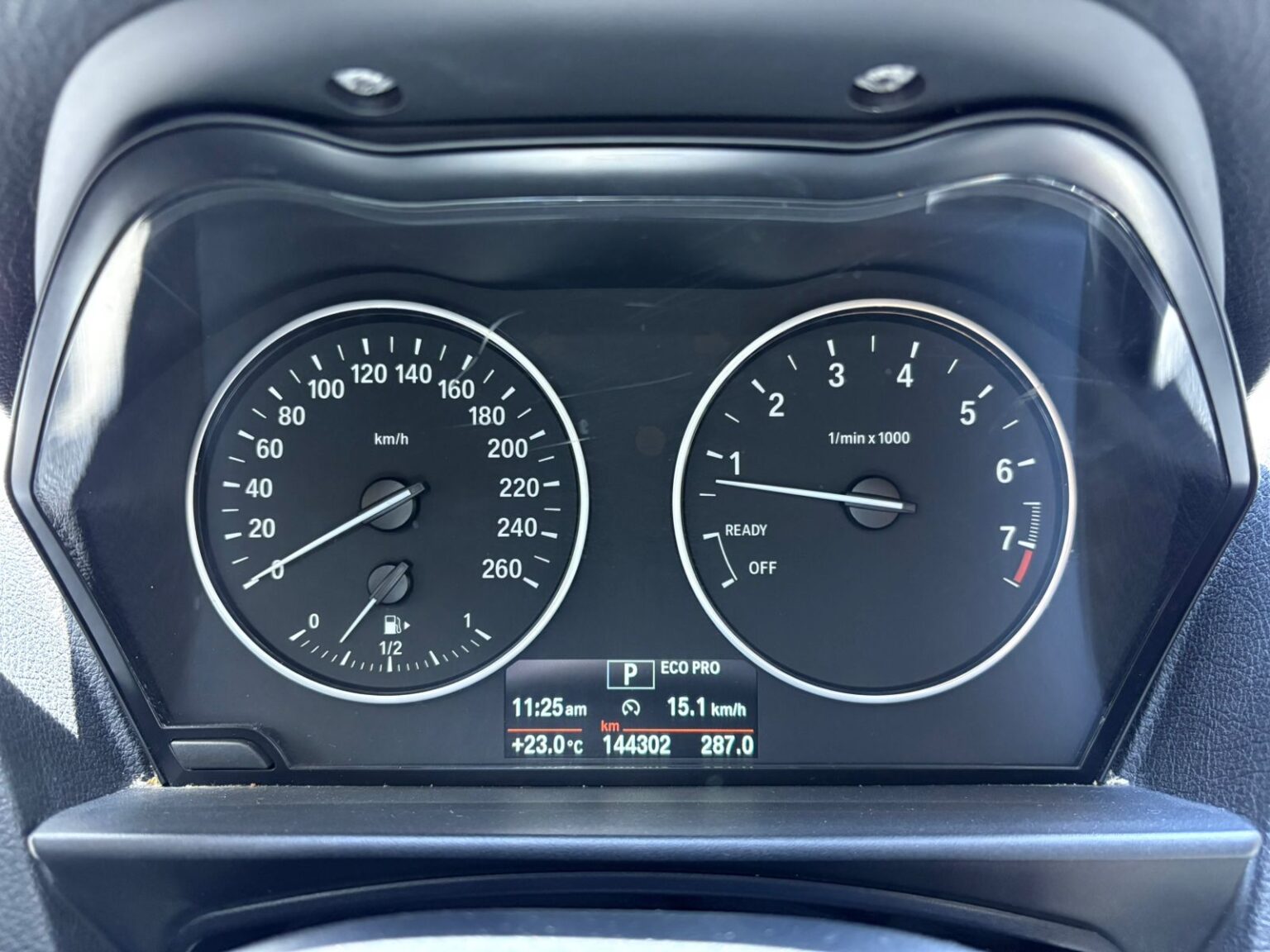 BMW-118i-AT-2015-642FWF (14)