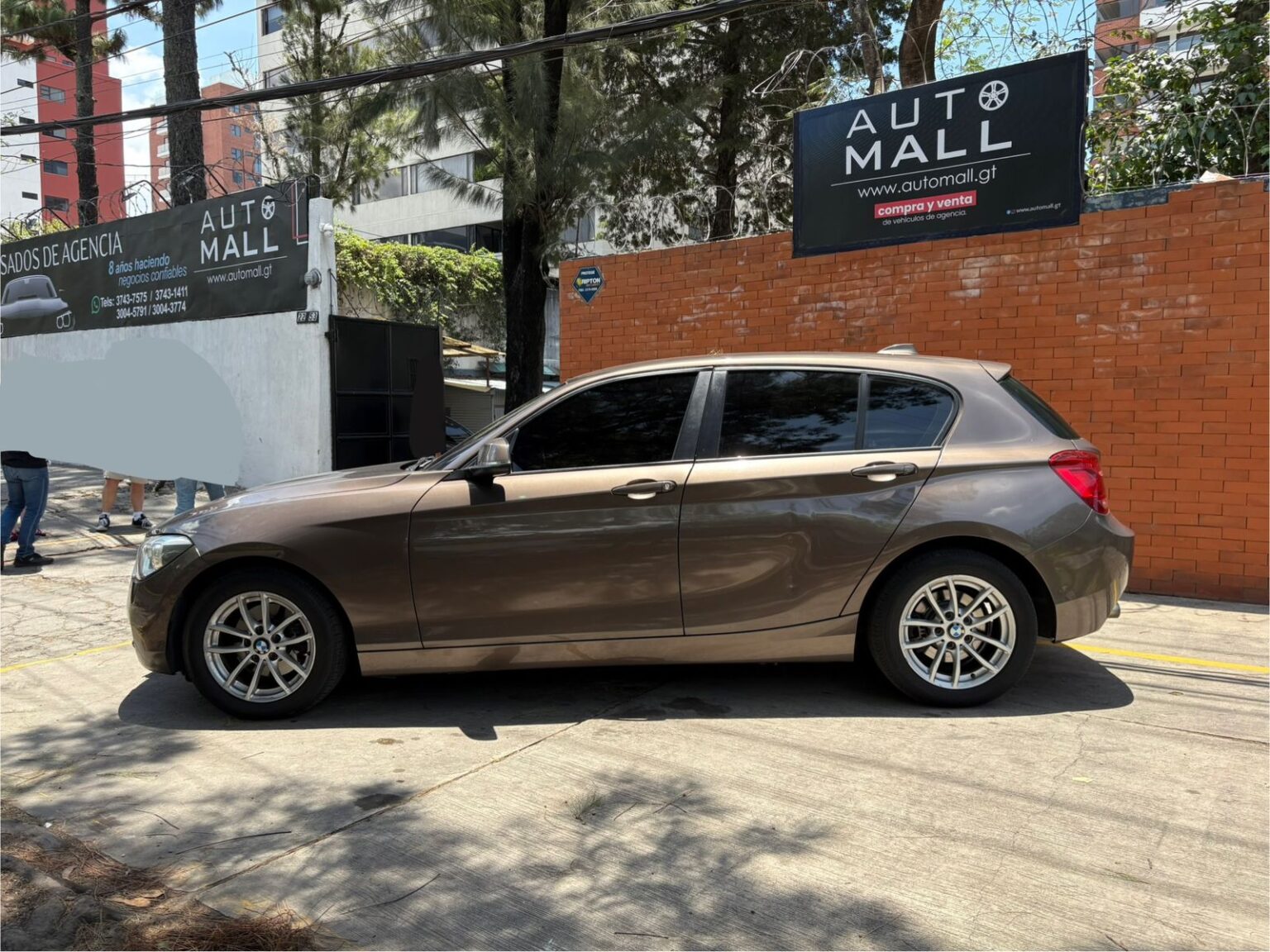 BMW-118i-AT-2015-642FWF (15)