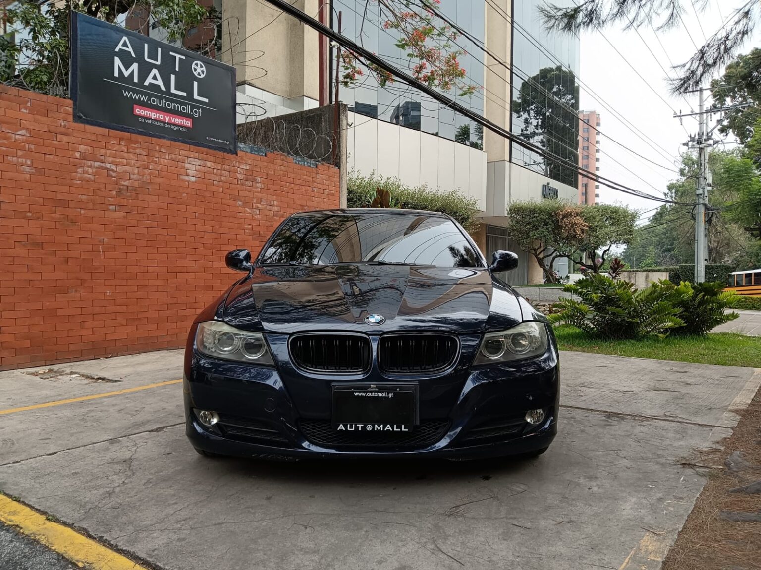 BMW-320i-AT-2010-840FYG (3)