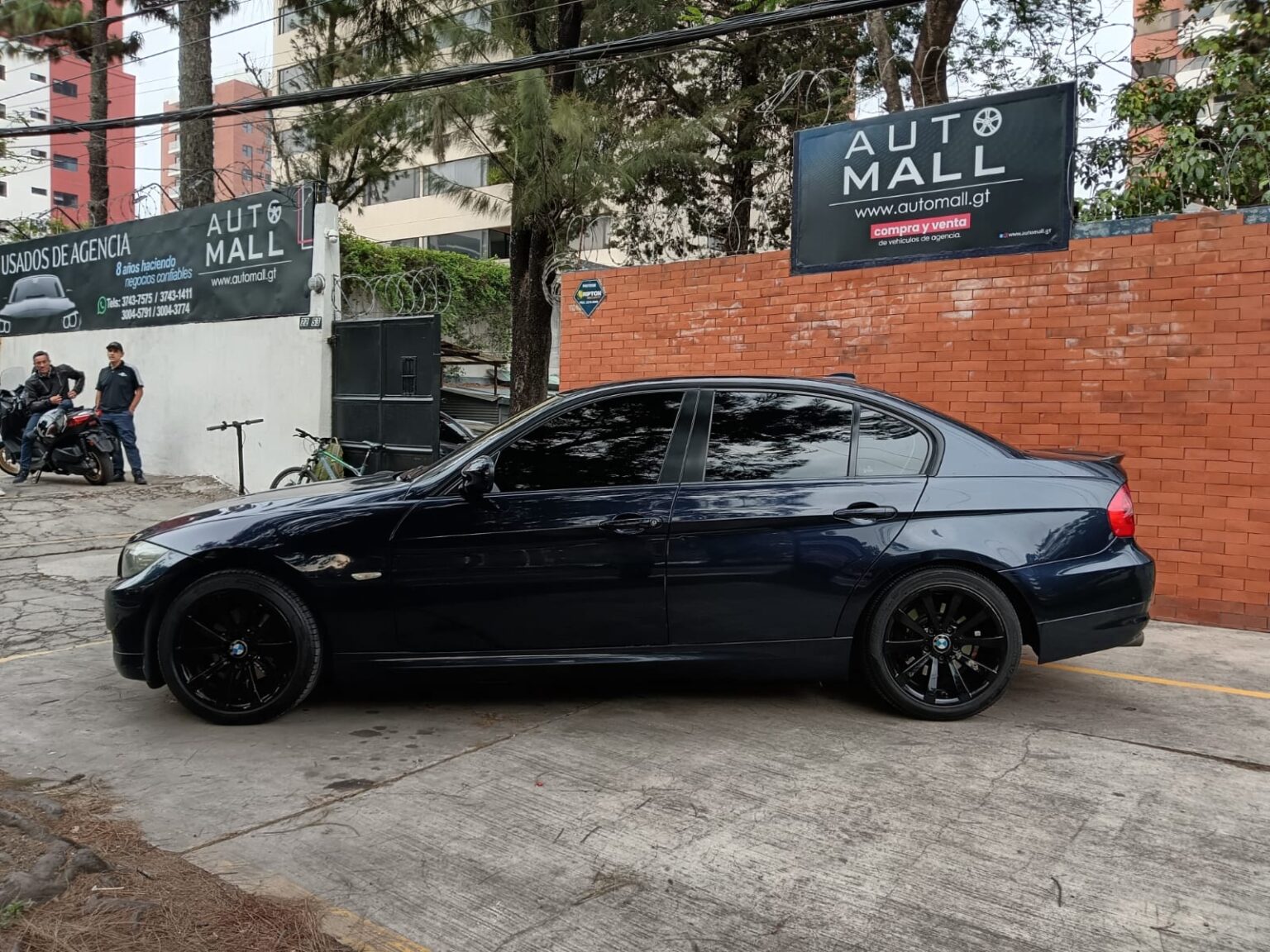 BMW-320i-AT-2010-840FYG (7)