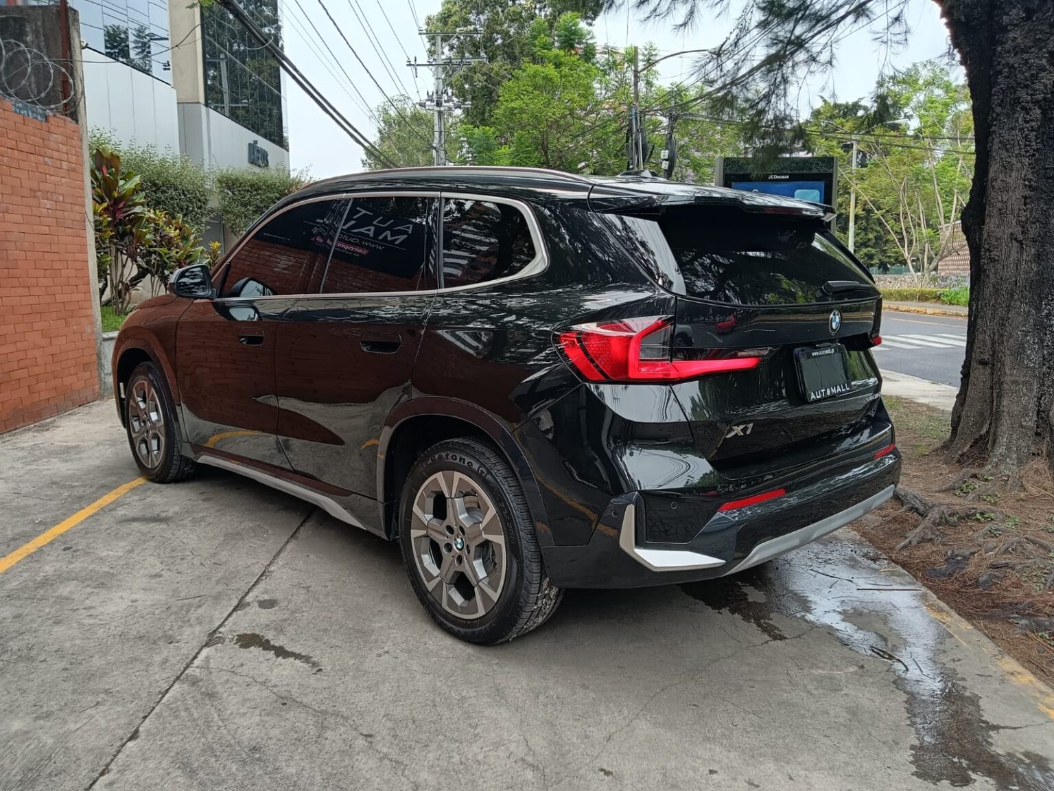 BMW-X1-Xdrive-28i-2024-134LGR (15)