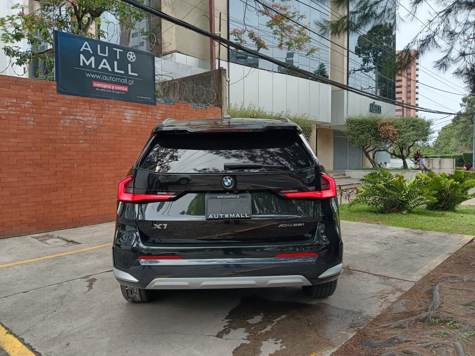 BMW-X1-Xdrive-28i-2024-134LGR (16)