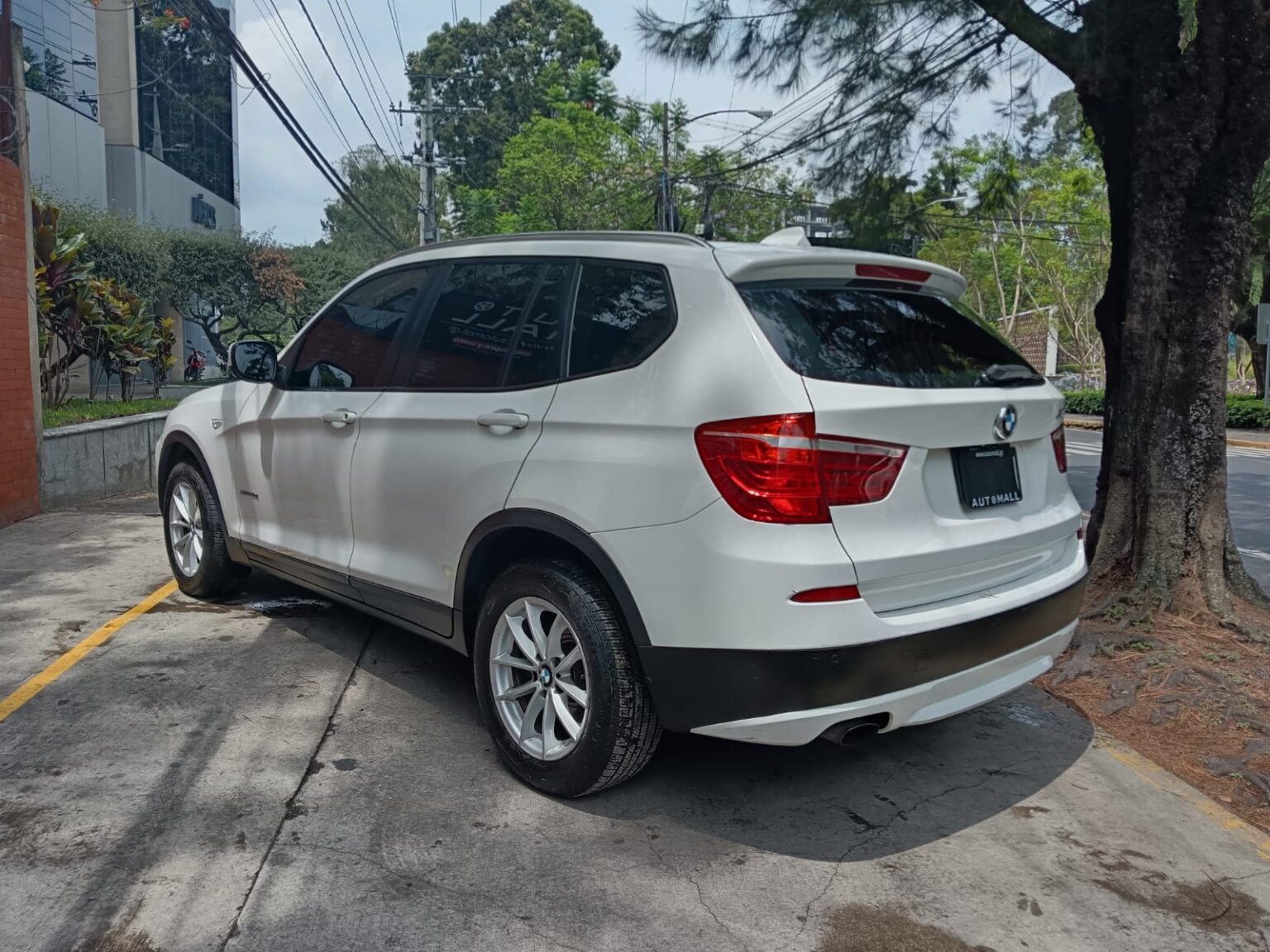 BMW-X3-20d-2013-871FKC (18)